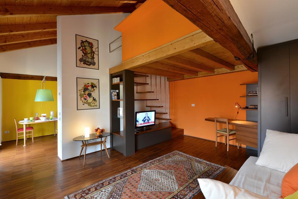Heart Milan Apartments Navigli Δωμάτιο φωτογραφία