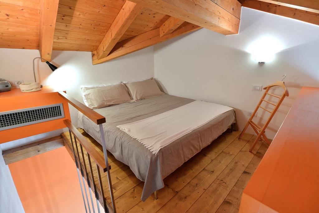 Heart Milan Apartments Navigli Δωμάτιο φωτογραφία